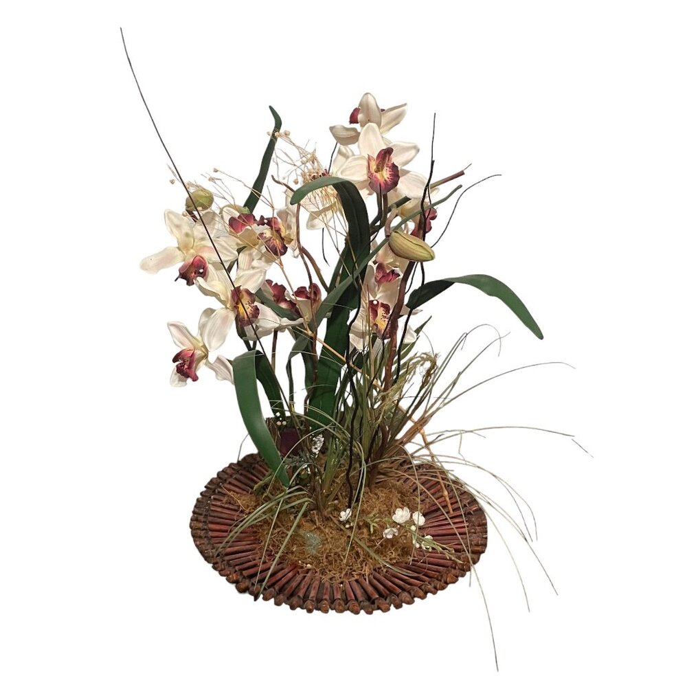 1970s Vintage Bamboo Rattan Basket Centerpiece Tray Sunburst Wall Decoration